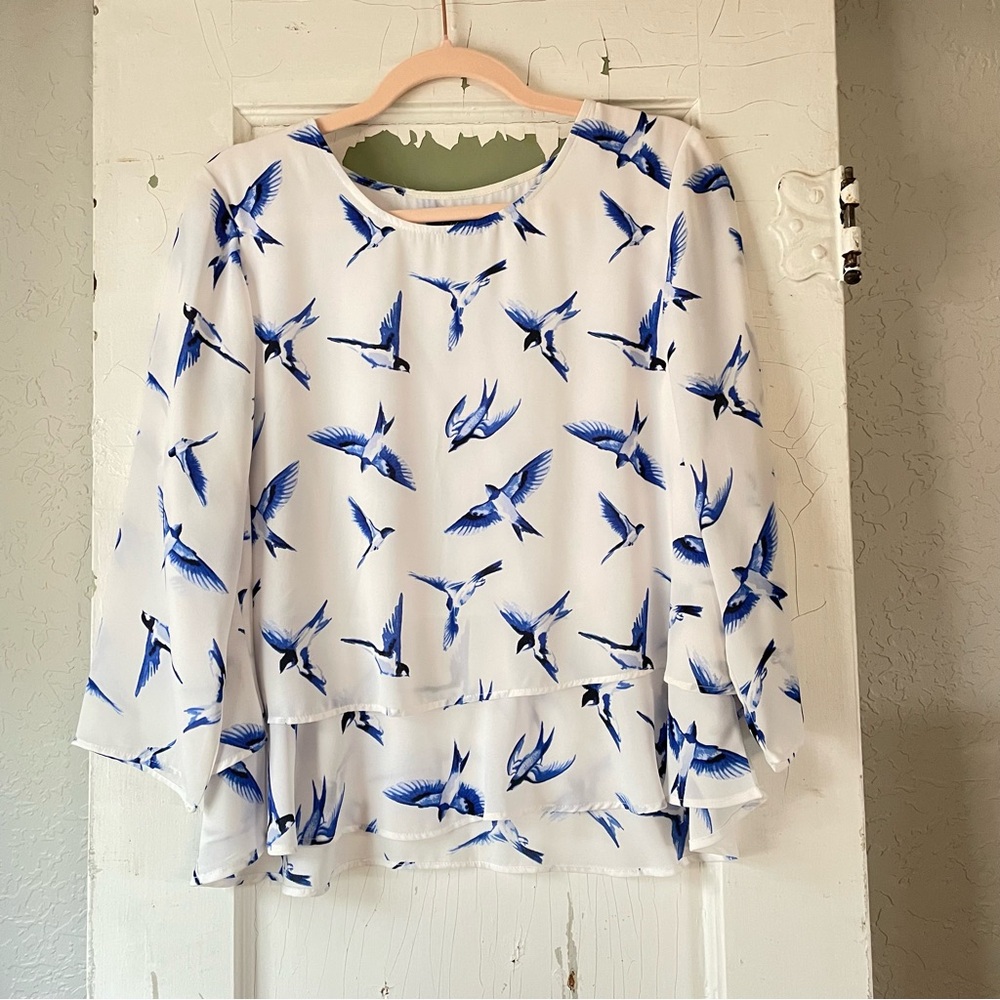Cupio White and Blue Bird Print Blouse | M |